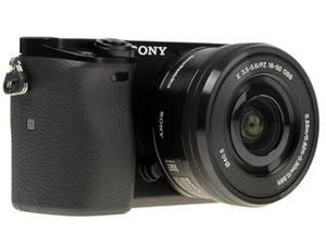 Цифровой фотоаппарат Sony Alpha A6000 (ILCE-6000LB) Kit 16-50mm черный