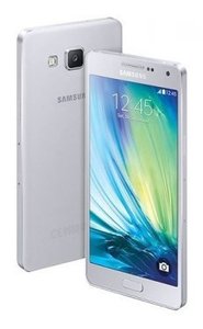 Смартфон Samsung Galaxy A3 SM-A300F Silver