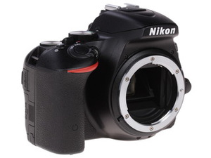 Цифровой фотоаппарат Nikon D5500 Body черный