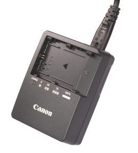 Зарядное устройство Canon LC-E6E для LP-E6, EOS 5D mark II / 5D mark III / 5D mark IV/ 6D / 6D Mark II/ 7D / 7D Mark II/ 60D / 60DA / 70D / 80D