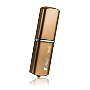 Память USB 16Gb Silicon Power Lux Mini 720 коричневый