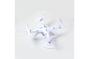 Квадрокоптер Syma X5SC с видеокамерой, белый