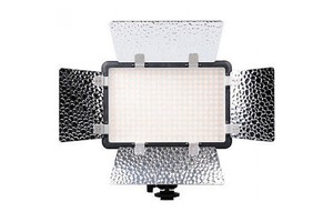 Накамерный свет светодиодный Godox LED 308W II
