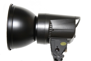 Постоянный свет FST EF-60 (LED) Sun Light 5500K Светодиодный осветитель, шт