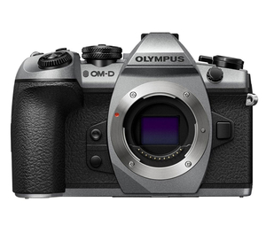 Цифровой фотоаппарат Olympus OM-D E-M1 Mark II Body серебристый