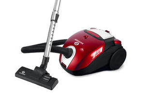 Пылесос EuroStek EVC-2002 красный