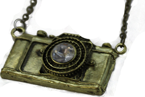 Кулон "Ретро фотоаппарат" с цепочкой, цвет: бронза.