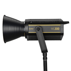 Осветитель светодиодный Godox VL300 (без пульта) Осветитель светодиодный Godox VL300 (без пульта)