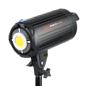 Осветитель студийный Falcon Eyes Studio LED COB180 BW Осветитель студийный Falcon Eyes Studio LED COB180 BW